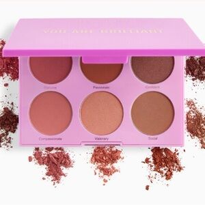 RealHer You Are Brilliant Pro Blush Palette NIB